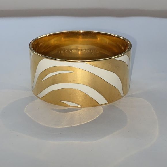 Kate Spade Gold and White Bracelet - Picture 2 of 12